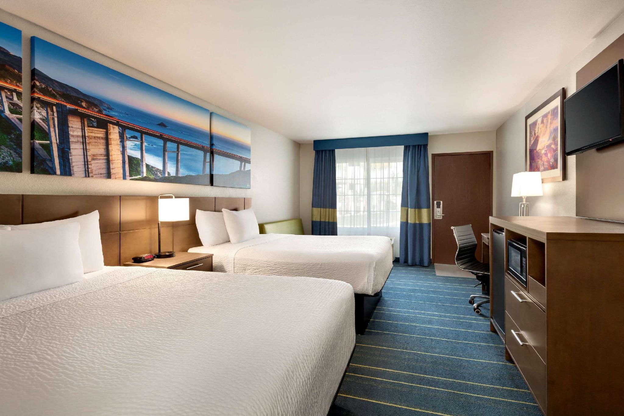 Days Inn&Suites by Wyndham Anaheim At Disneyland Park Exterior foto